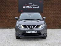 Used Nissan Qashqai Acenta 115 HP (84 kW) 2015 Grey SUV