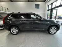 Used Volvo XC90 Momentum 235 HP (172 kW) 2017 Grey SUV