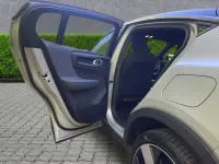 Usado Volvo C40 Pro 300 kW (408 HP) 2022 Prateado SUV