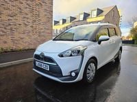 Used Toyota Sienta 2025 White MPV