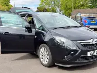Second-hand Vauxhall Zafira Elite 136 CP (100 kW) 2016 Negru Monovolum