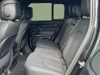Used Land Rover Defender HSE Dynamic 349 HP (256 kW) 2025 Other SUV