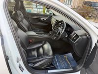 Used Volvo V90 CC Pro 235 HP (172 kW) 2017 White Estate