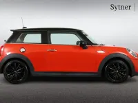 Used Mini Cooper S Classic 192 HP (141 kW) 2019 Orange Hatchback
