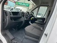 Used Peugeot Boxer 140 HP (102 kW) 2022 White Van