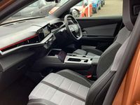 Used Vauxhall Grandland X GSe 136 HP (100 kW) 2024 Brown SUV