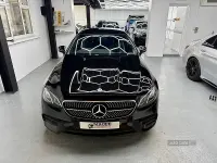 Gebraucht Mercedes E220 AMG line 194 PS (142 kW) 2018 Schwarz Coupé