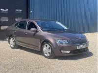 Used Skoda Octavia Elegance 2013 Brown Hatchback