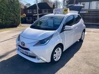 Used Toyota Aygo X-pure 2015 White Hatchback