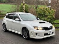 Used Subaru Impreza 2011 White Hatchback