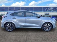 Begagnad Ford Puma ST-Line 2023 Silver Halvkombi