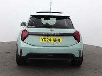 Usado Mini Cooper Exclusive 156 CV (114 kW) 2024 Verde Utilitario