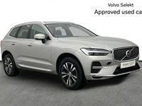 Usado Volvo XC60 Inscription 337 HP (247 kW) 2021 Prateado SUV