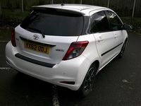 Used Toyota Yaris Multidrive S 2012 White Hatchback