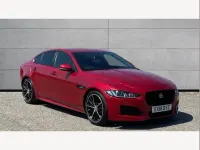 Used Jaguar XE Prestige 296 HP (217 kW) 2018 Red Sedan