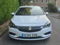Used Vauxhall Astra SRi 2015 White Hatchback