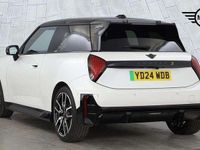 Używany Mini Cooper SE Hatch 158 kW (215 KM) 2024 Biały Hatchback