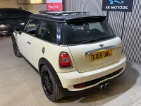 Used Mini Cooper S Hatch 175 HP (128 kW) 2008 White Hatchback