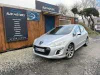 Używany Peugeot 308 Active 115 KM (84 kW) 2013 Srebrny Hatchback