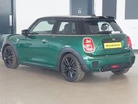 Usado Mini Cooper Hatch 136 HP (100 kW) 2020 Verde Citadino