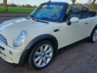 Used Mini Cooper Cabriolet 115 HP (84 kW) 2007 White Cabriolet