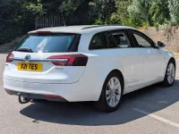 Used Vauxhall Insignia SRi 2015 White Estate