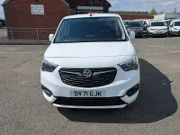 Gebraucht Vauxhall Combo Sportive 100 PS (73 kW) 2021 Weiß Van / Kleinbus
