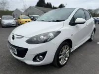 Used Mazda 2 82 HP (60 kW) 2014 White Hatchback