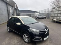 Usado Renault Captur Dynamique 90 HP (66 kW) 2017 Preto SUV