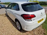 Used Citroën C4 Flair 2015 White Hatchback