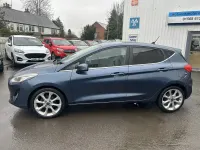 Usado Ford Fiesta Titanium X 125 HP (91 kW) 2021 Azul Citadino