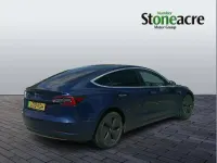 Used Tesla Model 3 Standard Range 239 kW (325 HP) 2019 Blue Sedan