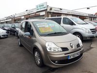 Used Renault Modus Dynamique 86 HP (63 kW) 2010 Beige MPV