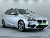 Begagnad BMW 218 Sport Line 2017 Silver Minibuss