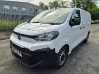 Used Citroën Dispatch 120 HP (88 kW) 2024 White MPV