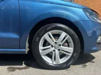 Usado VW Polo Edition 90 HP (66 kW) 2017 Azul Citadino