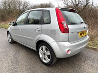 Used Ford Fiesta Zetec 2009 Silver Hatchback