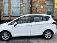 Używany Ford B-MAX Zetec 2013 Biały Minivan