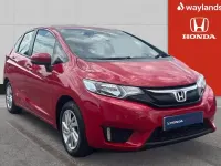 Used Honda Jazz SE 102 HP (75 kW) 2016 Red Hatchback
