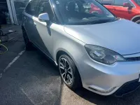Used MG MG3 106 HP (77 kW) 2014 Silver Hatchback