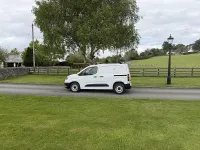 Used Toyota Proace Active 100 HP (73 kW) 2023 White MPV