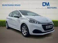 Gebraucht Peugeot 208 Active 2017 Weiß Kleinwagen