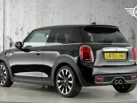 Used Mini Cooper S Exclusive 192 HP (141 kW) 2020 Black Hatchback