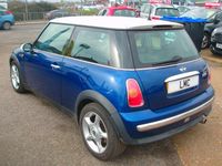 Used Mini Cooper Hatch 115 HP (84 kW) 2004 Blue Hatchback