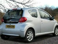Used Toyota Aygo 67 HP (49 kW) 2008 Hatchback