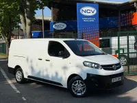 Usado Vauxhall Vivaro S 100 HP (73 kW) 2020 Branco Monovolume