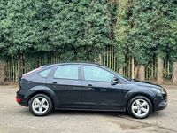 used Ford Focus 1.6 TDCi Zetec 5dr [110] [DPF]