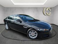 Begagnad Jaguar XE Prestige 200 HK (147 kW) 2017 Svart Sedan