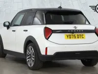 Used Mini Cooper Hatch 113 kW (154 HP) 2026 White Hatchback