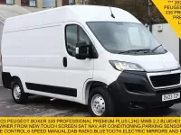 Second-hand Peugeot Boxer Premium 140 CP (102 kW) 2023 Alb Van